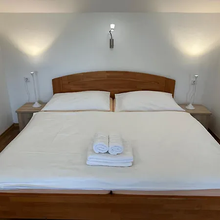 Πανσιόν Troedler Brod nad Dyji